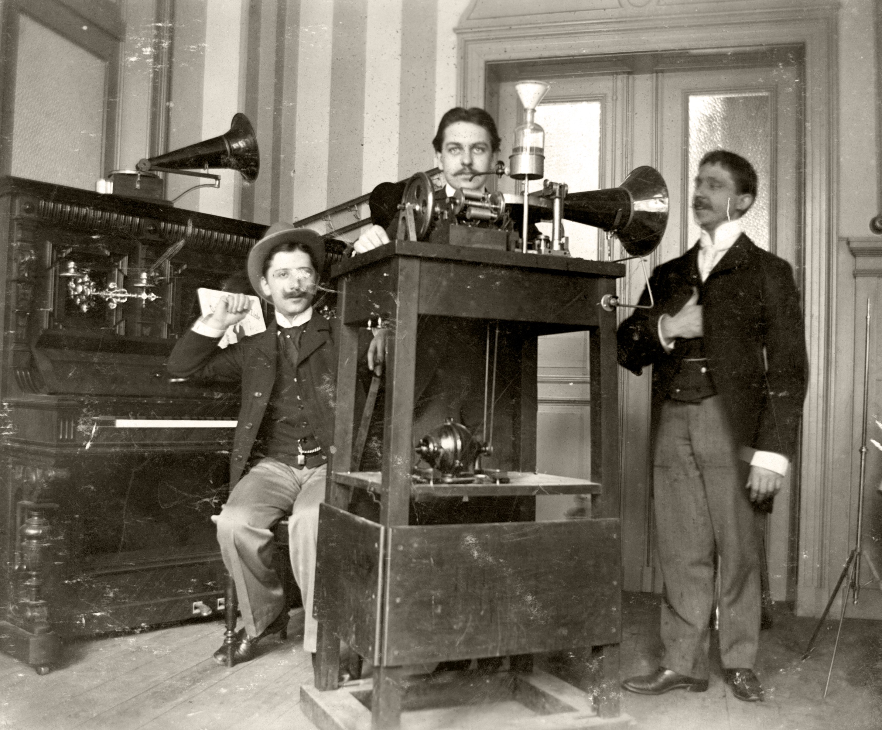 First continental recording,: Leipzig. (L-R) Herr Wild (pianist), Sinkler Darby, Fred Gaisberg, c.irca 1900